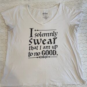 Warner Bros. White Graphic Tee with Black Print